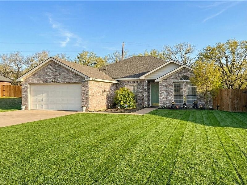 1st image of 306 Dalhart Ct