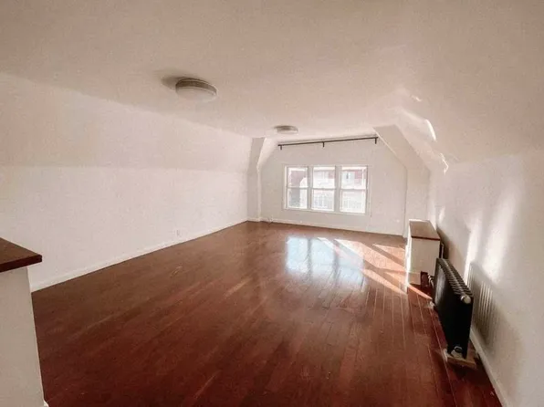 1553 East 14th Street image 1 of 5