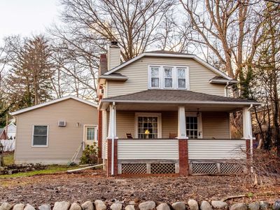 453 Goffle Rd, Wyckoff, NJ, 07481