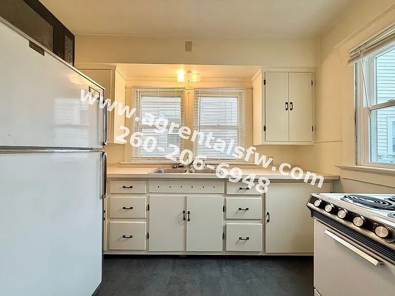 919 Rivermet Ave — Photo 16