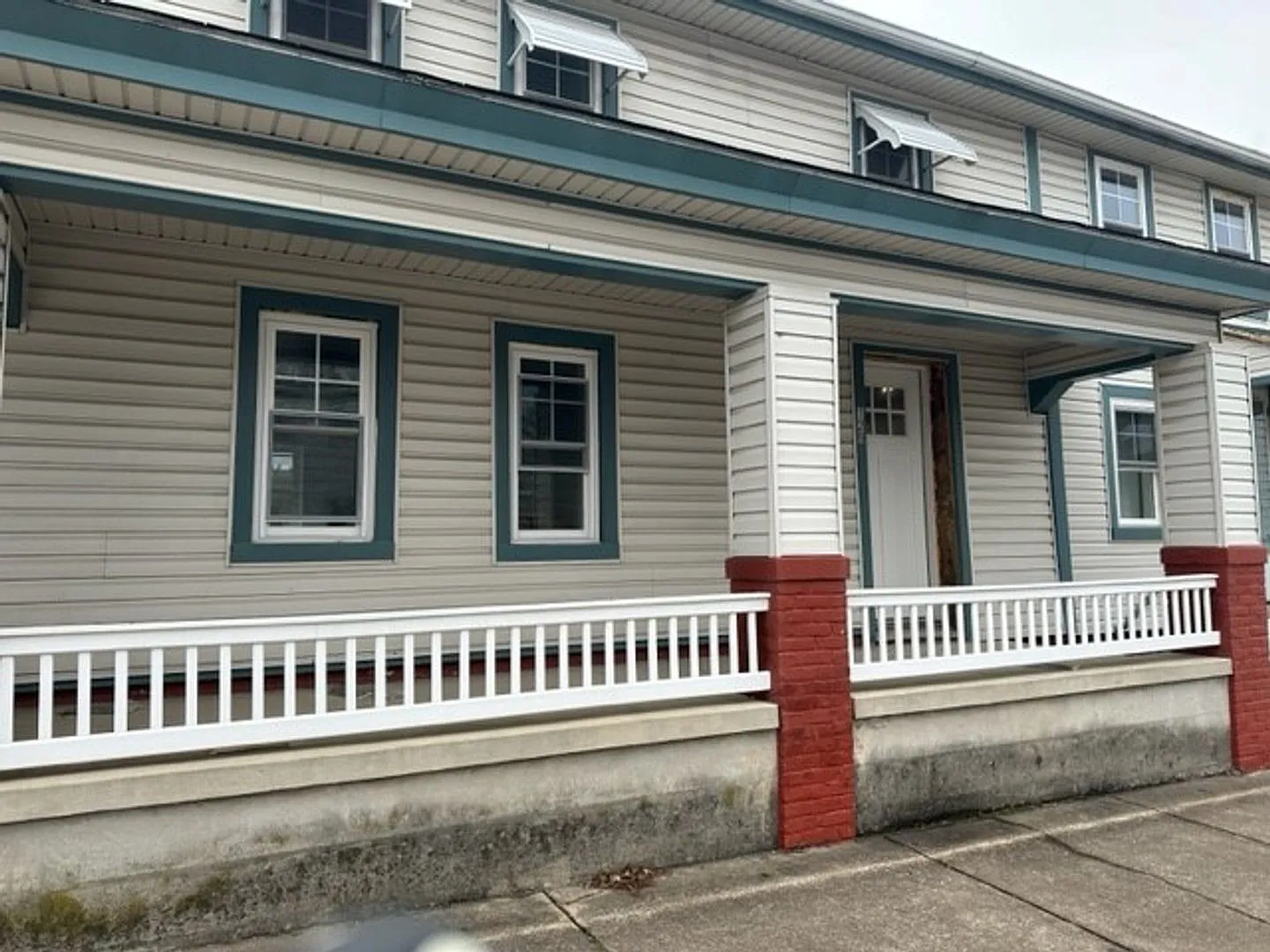 129 East Market Street — Photo 2