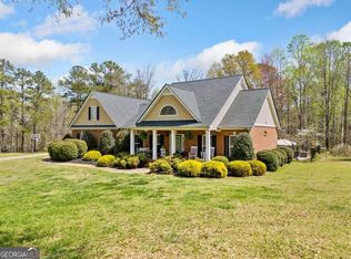 5660 Trout Creek Dr, Douglasville, GA 30135
