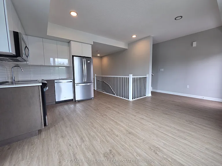 708 Woolwich St #103 — Photo 3