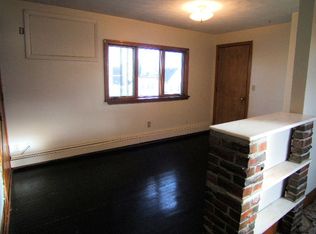 8 Corey St APT 3R, Everett, MA 02149
