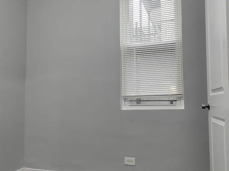 4800 S Winchester Ave #4802-W — Photo 6