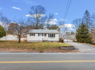 440 Shawsheen St, Tewksbury, MA 01876