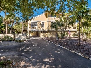 970 Greenwood Ct S, Sanibel, FL 33957