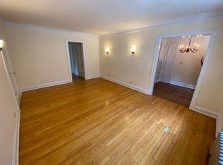 904 HINMAN, Evanston, IL 60202