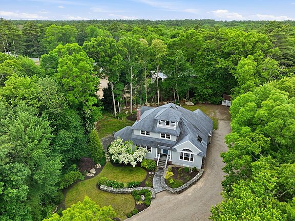 2nd image of 72 Indian Cove Rd
