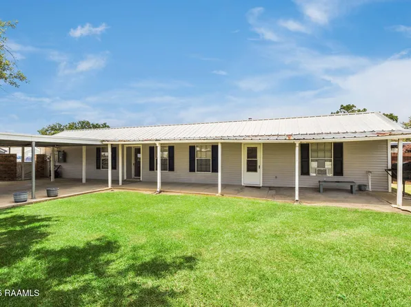 106 Cane Field Dr, Youngsville, LA 70592