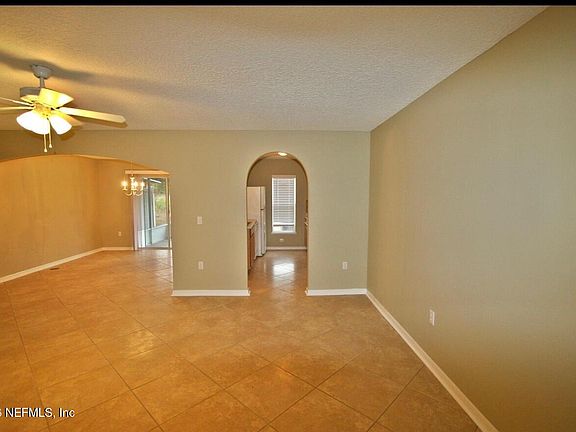 2nd image of 813 Bent Baum Rd