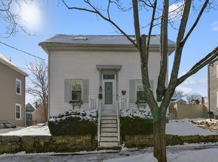 35 Irving St, Salem, MA 01970