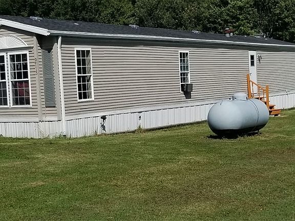 3rd image of 9713 Porky Rd