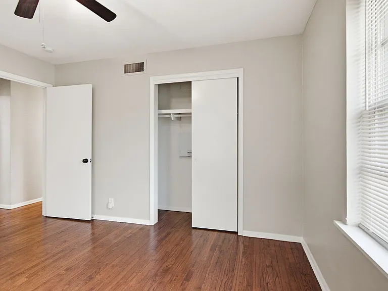 6500 Callahan Ct — Photo 16