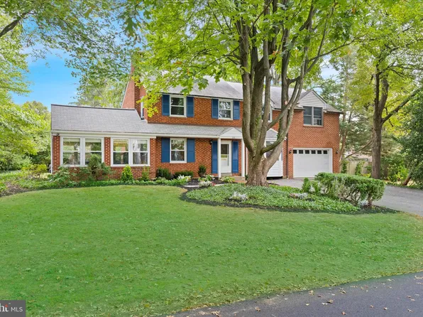 215 Rowland Park Blvd, Wilmington, DE 19803