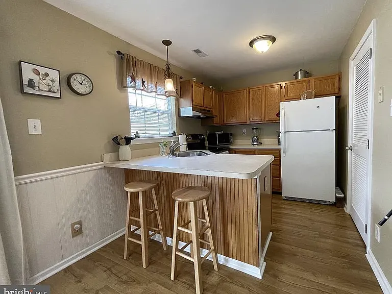 23 Park Side Dr — Photo 8