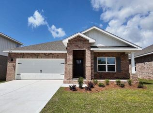 8134 Fir Tree Dr, Milton, FL 32583