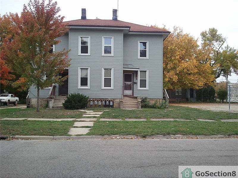 1st image of 324 S 4th St APT 6