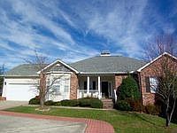1st image of 612 Carriage Commons Dr