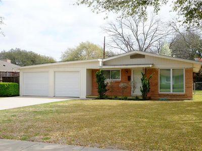 203 S Weatherred Dr, Richardson, TX, 75080