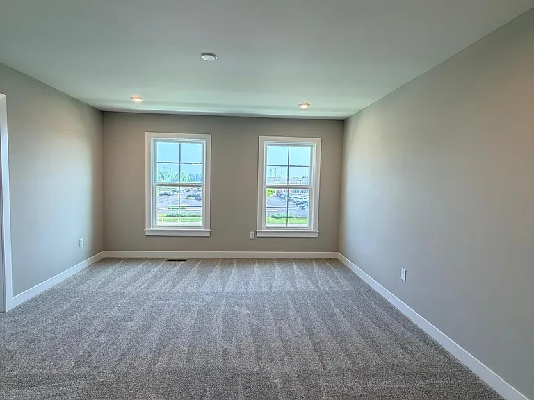 406 Elite St #406 — Photo 8