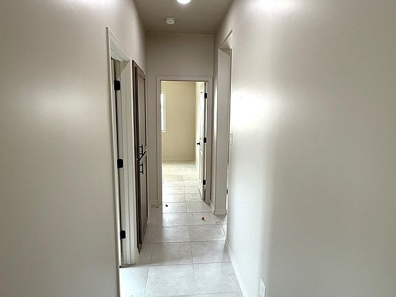 5th image of 12629 E 50th Pl