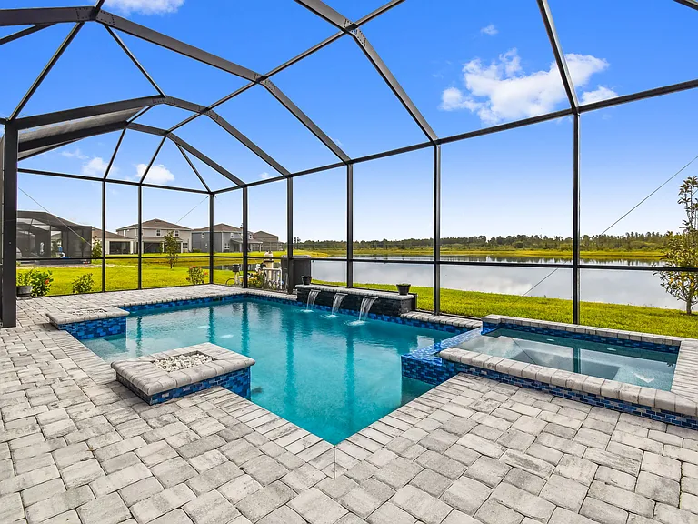 19442 Blue Pond Dr — Photo 4