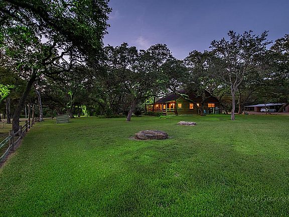 4th image of 1573 County Road 101