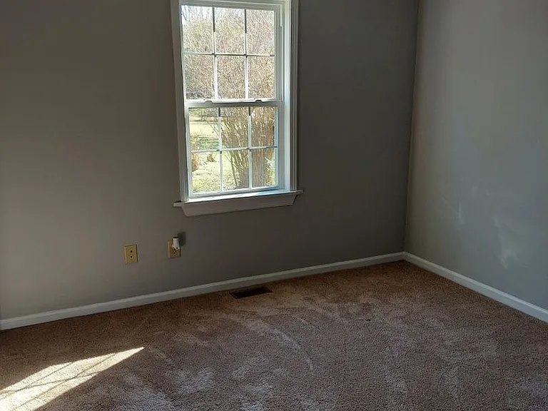 201 Shumaker Dr — Photo 12