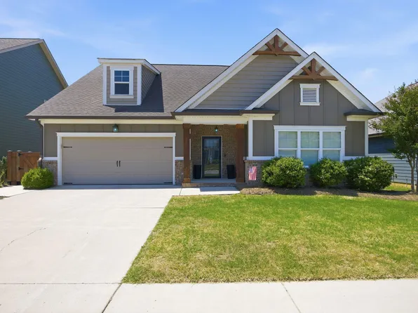 8422 Gray Fox Ct, Ooltewah, TN 37363