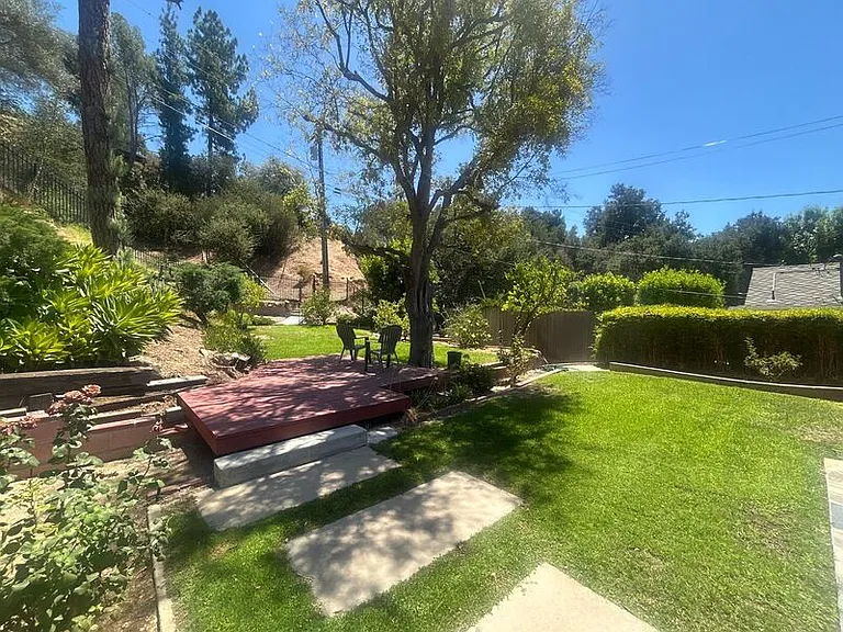 429 Paulette Pl — Photo 26
