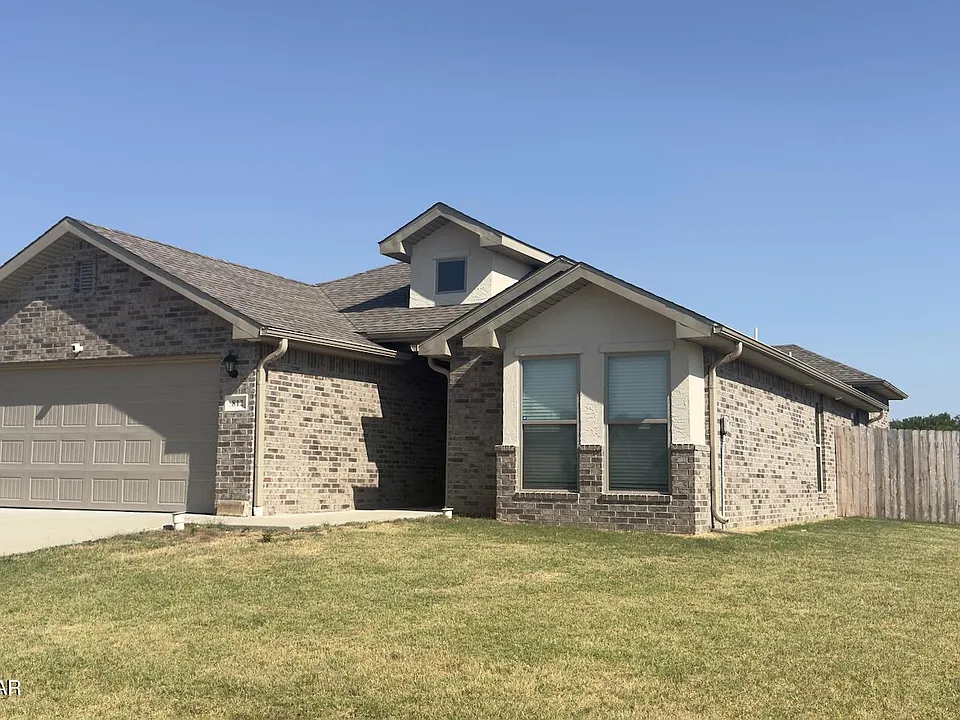 812 Delaney Dr