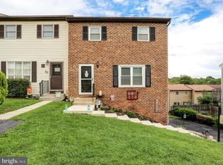 32 Bill Dugan Dr, Etters, PA 17319