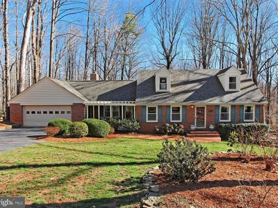 10858 Hampton Rd, Fairfax Station, VA, 22039