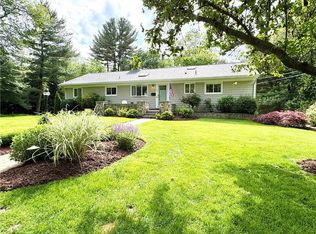 35 Westchester Way, Warwick, RI 02886