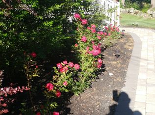 26 Old Coach Rd, Atkinson, NH 03811