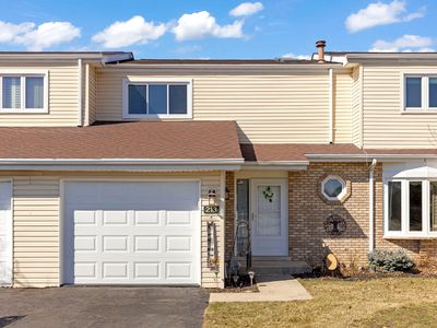 213 W Manor Dr, New Lenox, IL, 60451