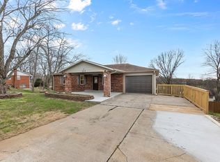 337 Grandview Dr, Jackson, MO 63755