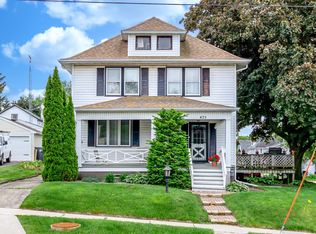 425 Bridge St, Mayville, WI 53050