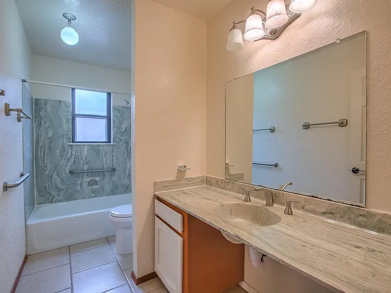 1117 Stutz Dr NE — Photo 15