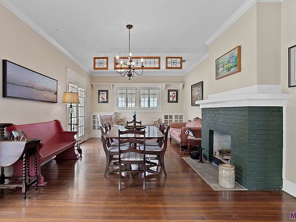 5th image of 2029 Oleander St