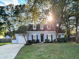 106 Upcerne Rd, Summerville, SC 29485