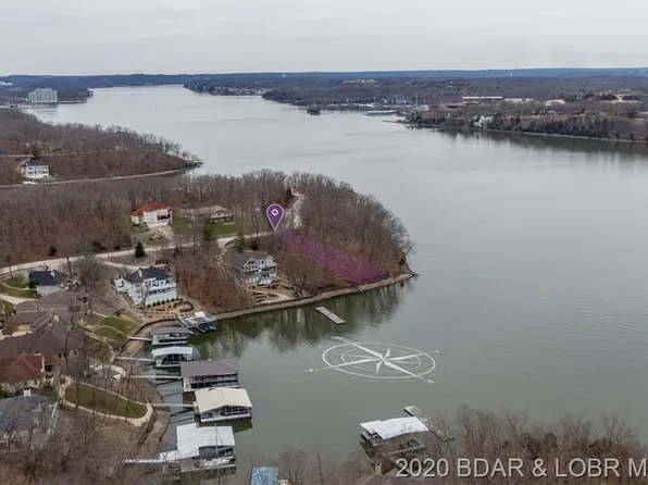 559 Grand View Dr, Sunrise Beach, MO 65079