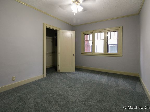 5th image of 1049 Fuller Ave SE