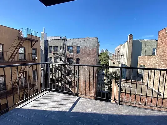 Rented by REAL New York | media 14