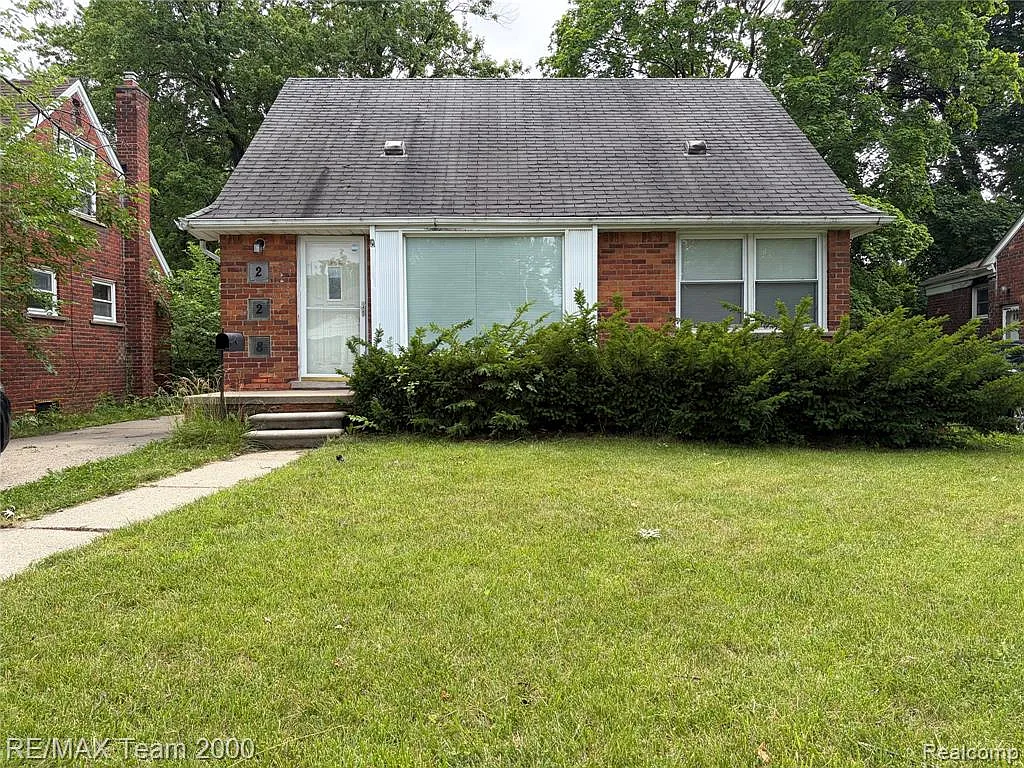 3 bed, 2.0 bath, 1750 sqft, $1,650 — Photo 4