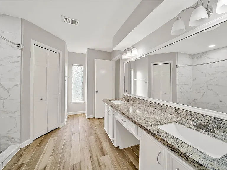 14719 Cedar Point Dr — Photo 20