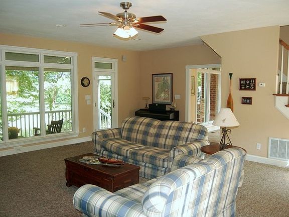 2nd image of 126 Goose Hill Way