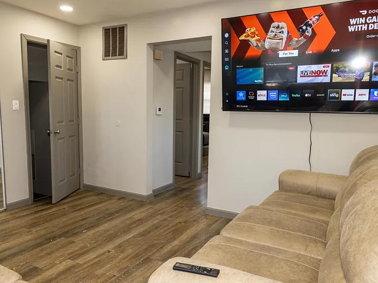 1450 Villa Ct #A — Photo 7