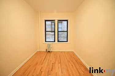 Rented by Link NY Realty